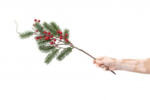 artificial-pine-with-red-berries-40.